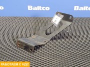 Кронштейн шумоизоляции правый